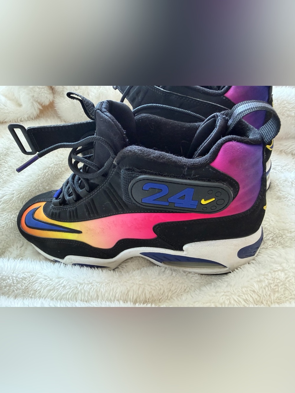 Nike Air Griffey Max 1   
9.5 - Picture 13 of 16